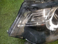 Фара левая Land-Rover Discovery Sport (2014-2019) ксенон