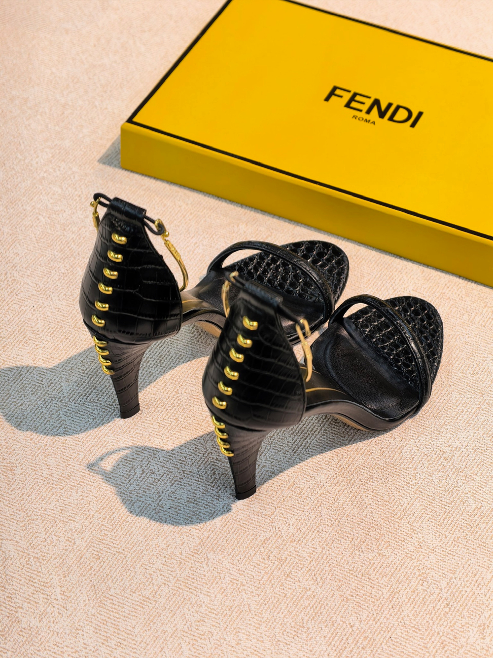 Туфли Fendi