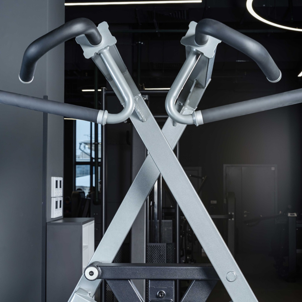 D610 Тяга сверху через стороны