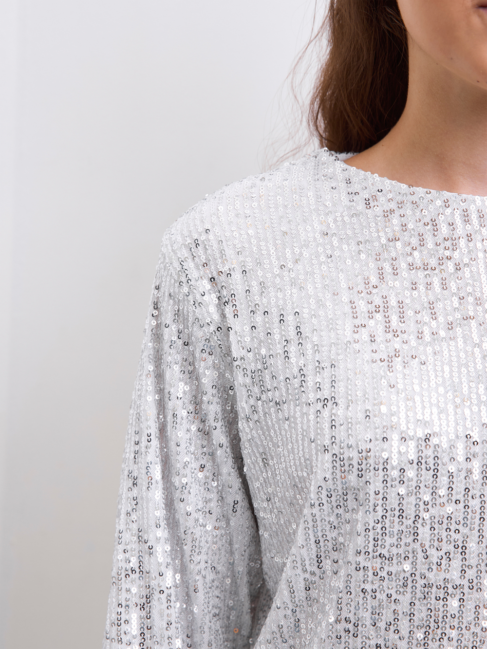 Костюм брючный праздничный с пайетками для девочки серебро