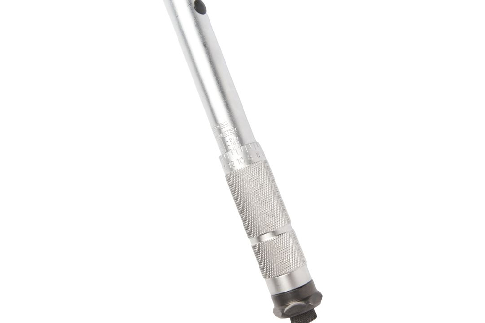 Ключ  динамометрический 1/2'' (28-210 Нм) MTW-1/2