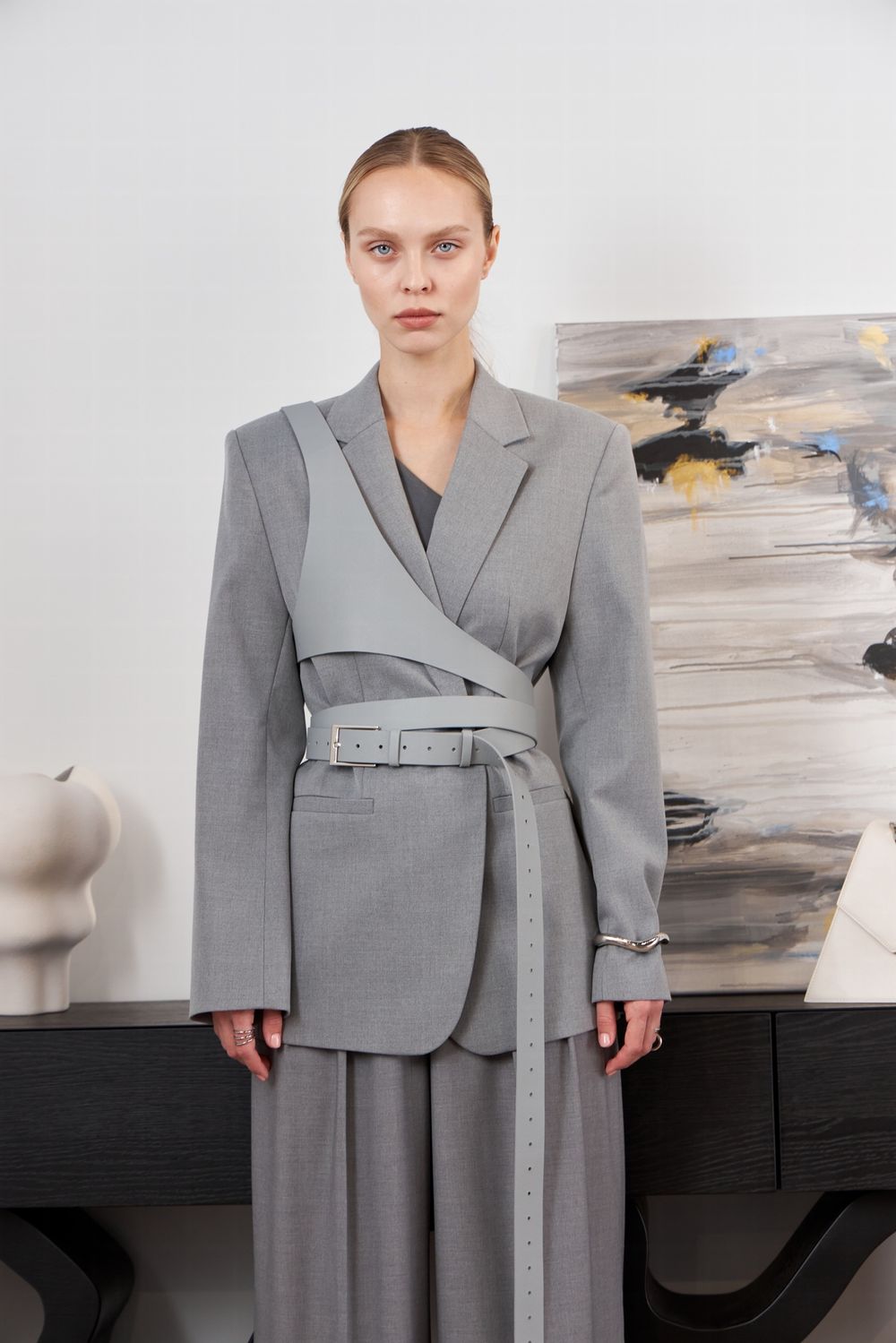 РЕМЕНЬ-ПОРТУПЕЯ SILVER GREY