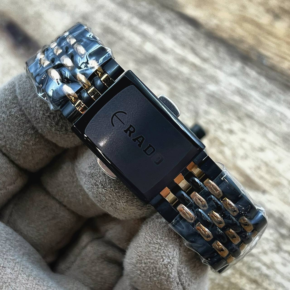 Часы Rado