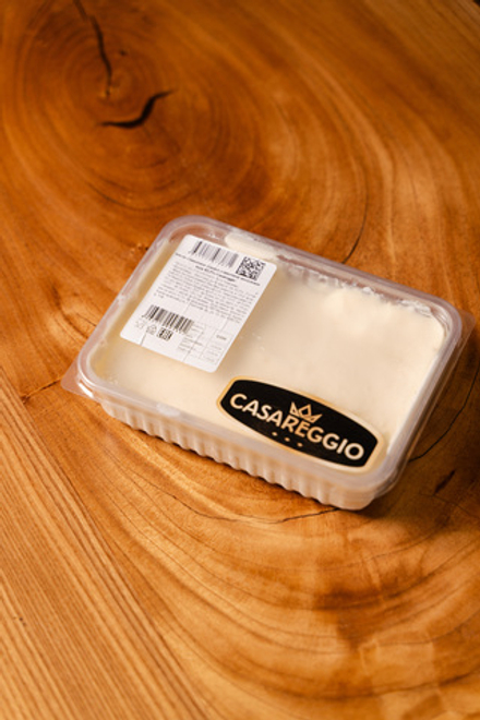 Масло сливочное сладко-сливочное мдж - 82,5%, ТМ Casareggio. 0.5кг