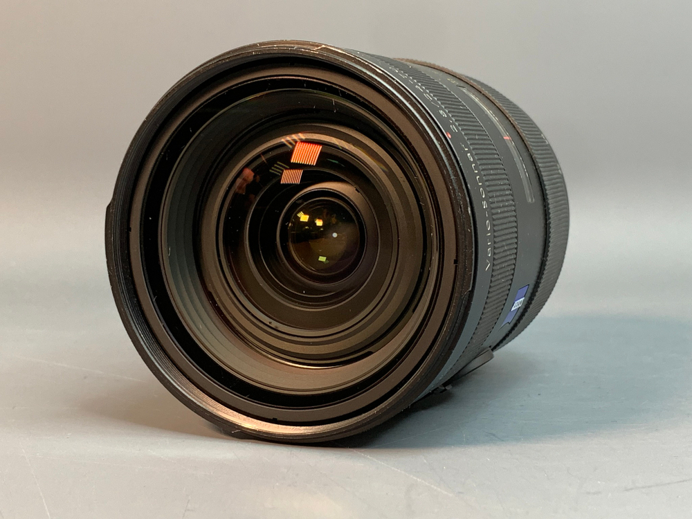 Sony Carl Zeiss Vario-Sonnar T 24-70mm 2.8 ZA SSM с дефектом