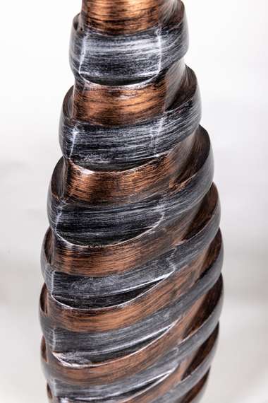 Ваза высокая металлическая Stripes, 82 см