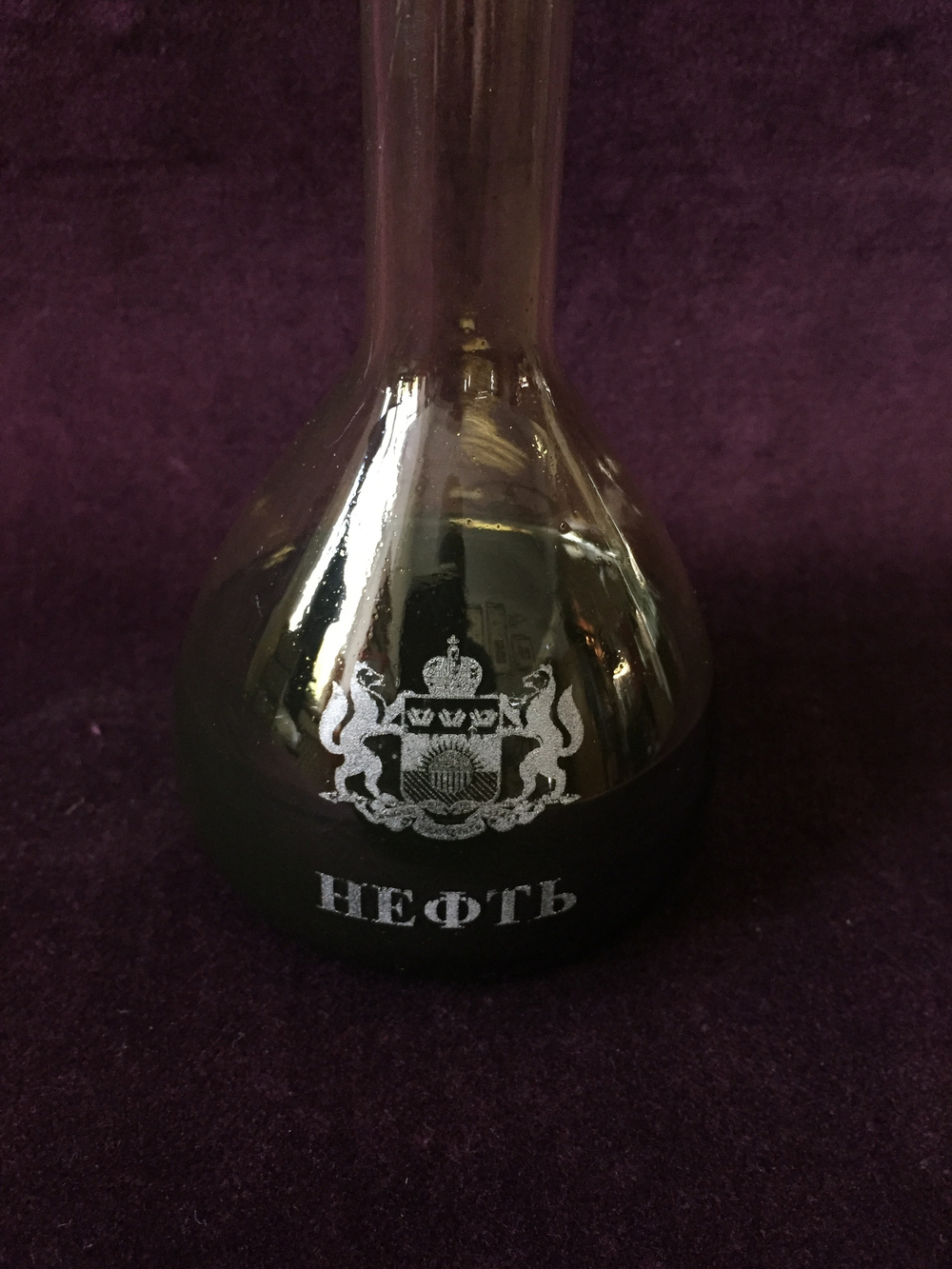 Сувенир нефтью