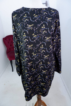 Платье для романтичной натуры, визуально на 48 размер