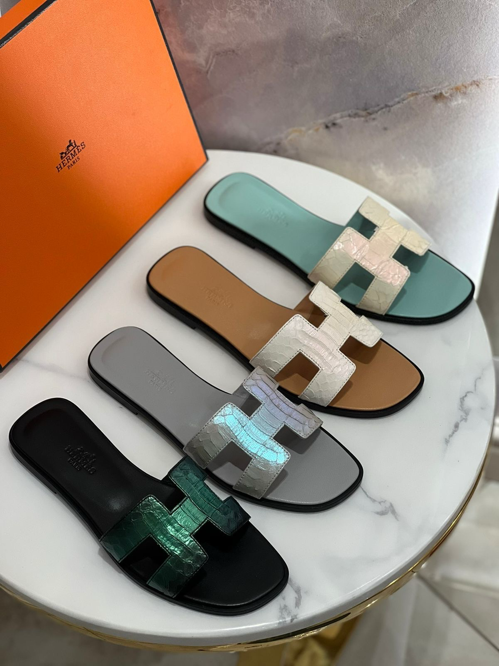 Шлепанцы Hermes