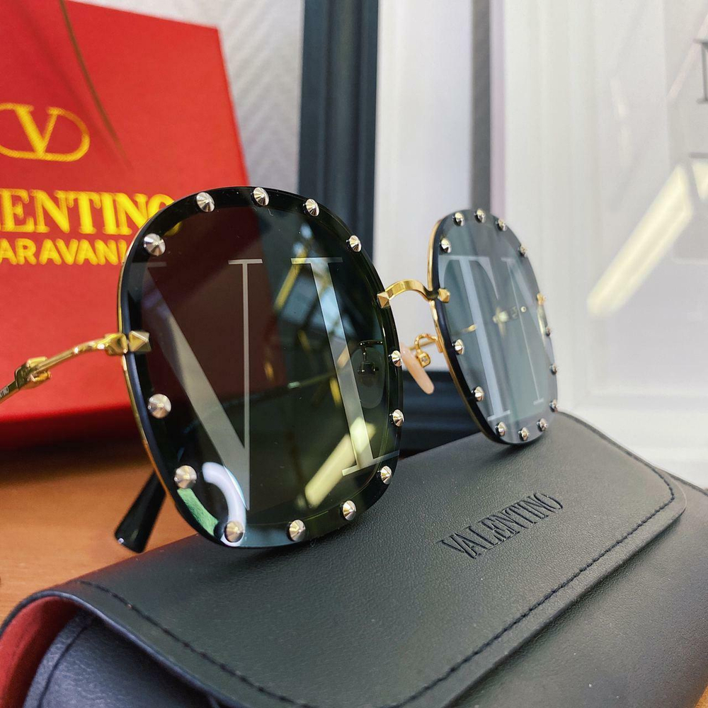 Солнцезащитные очки