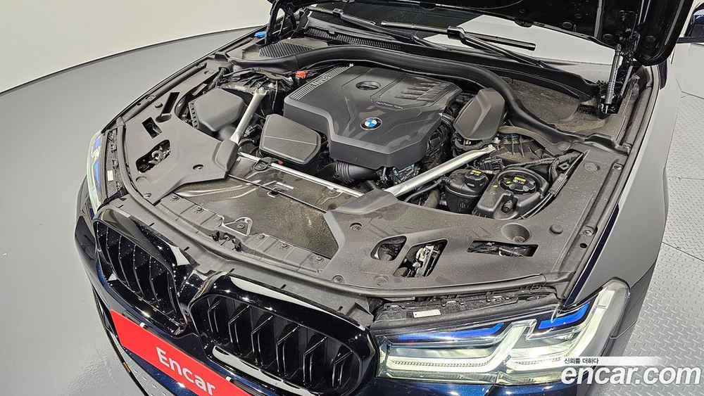 BMW 5 Series (G30) 530i M Sports (10.2022)