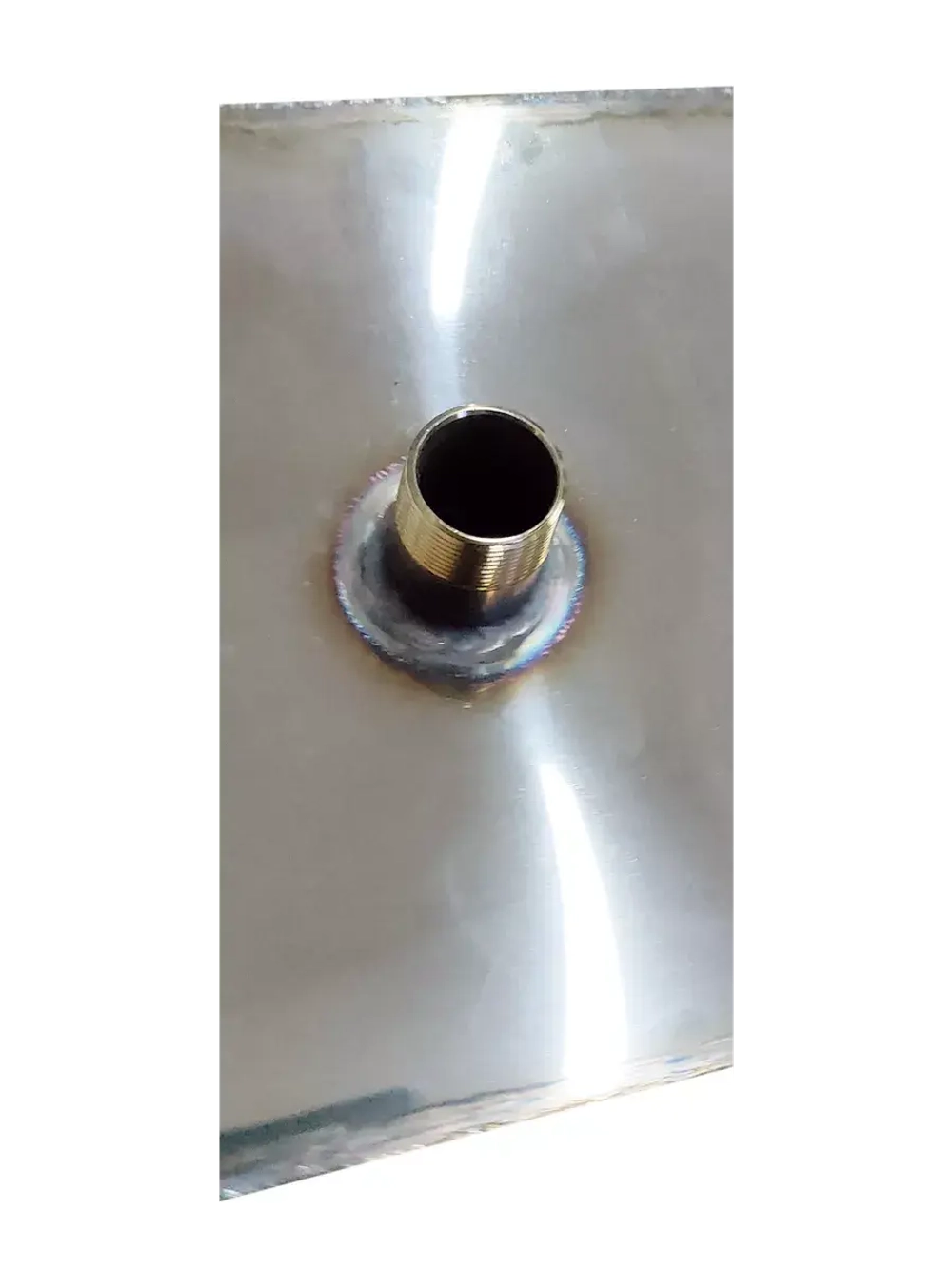 Бак расширительный открытого типа