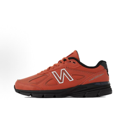 New Balance 990v4