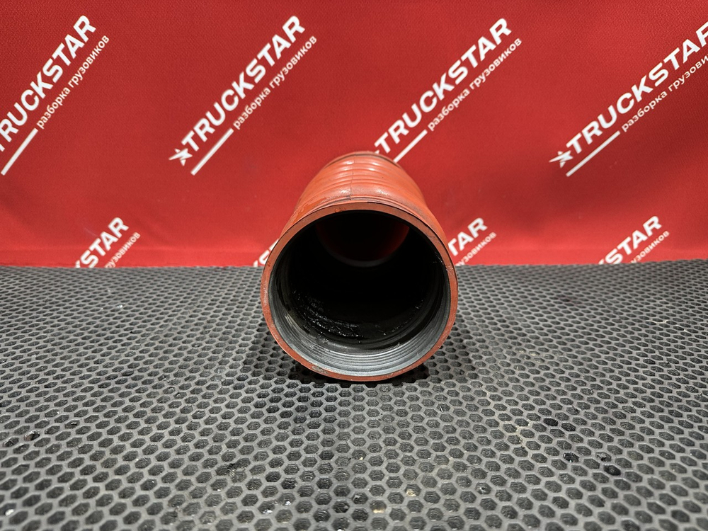 Патрубок интеркулера 2018г