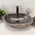 Раковина из речного камня RS63618 (55*33*15) 0122