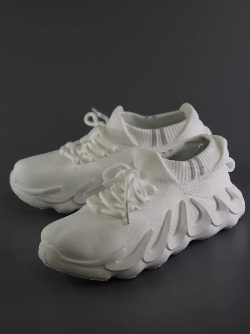 Кроссовки Изики детские - Yeezy boost- белые