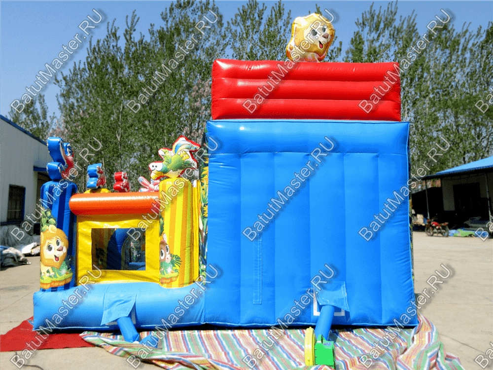 Коммерческий надувной батут "Звериный мир" 7*5*4 м