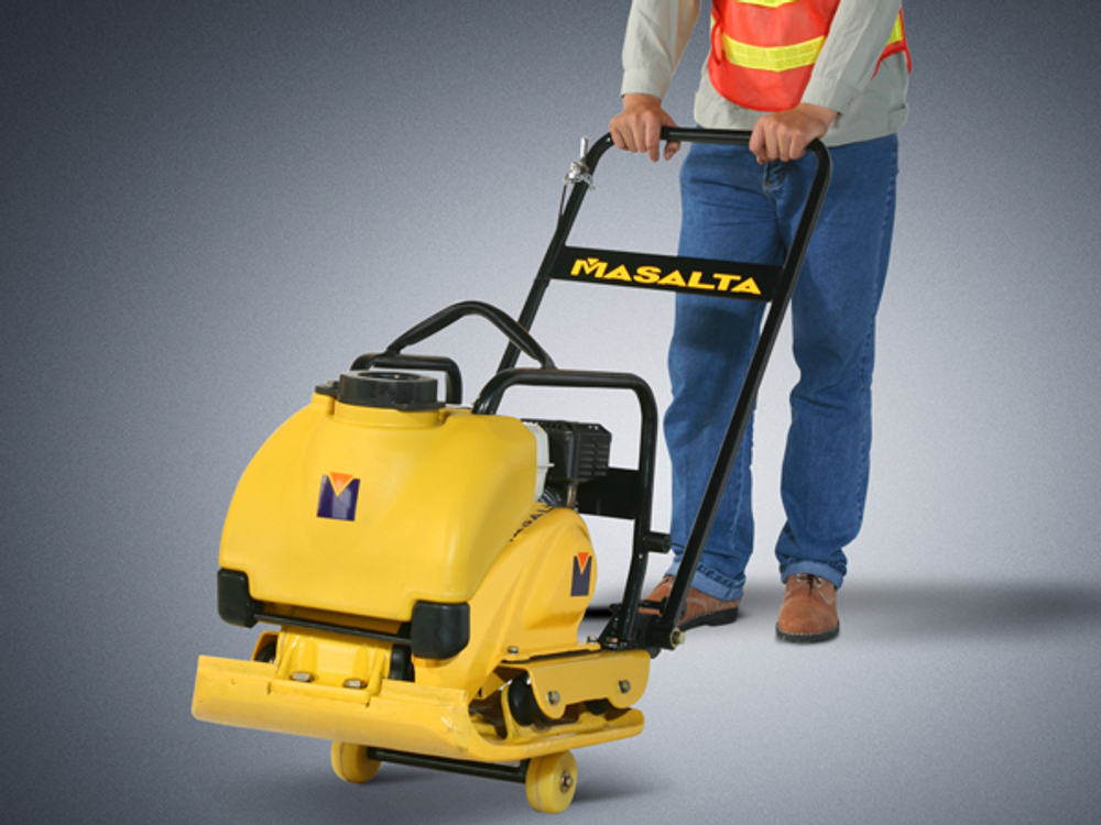 Виброплита MASALTA MSR-90-4 (бензиновая, Honda GX160, 4,0 (5,5) кН (л.с.), 83 кг)