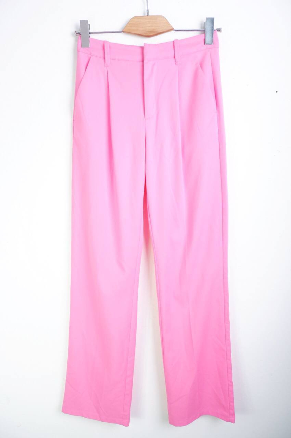 Брюки Bershka для яркого летнего образа, маркировка 34, визуально 40 размер