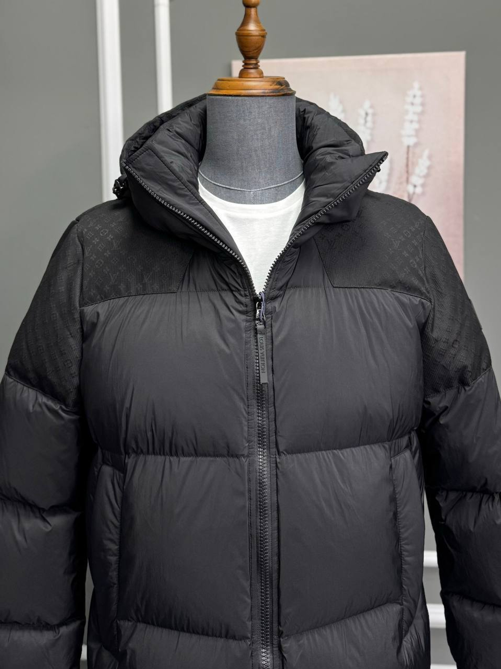 Пуховик Louis Vuitton