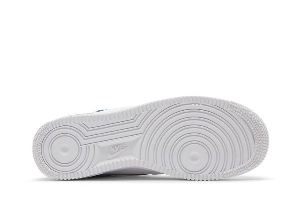 Кроссовки Nike Air Force 1 Low Ess (Женская размерная сетка)