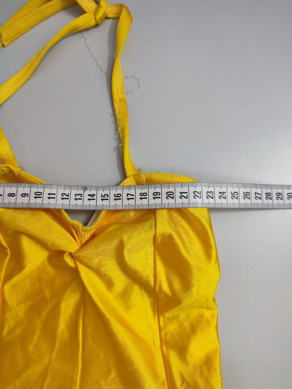 Платье с юбкой из фатина на 4-5 лет