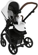 Детская коляска Roan Esso Кожа 3 в 1 с автокреслом Pituso Santiso Pro ESSK/215/1 White/Black/руч.Тем.коричневый