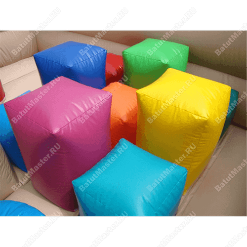 Коммерческий надувной батут "Военный автомобиль"