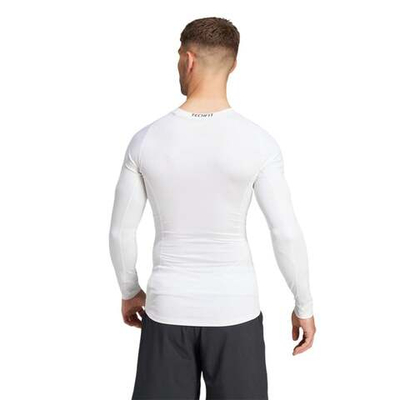 Баскетбольная мужская футболка adidas Techfit Training Long Sleeve Tee