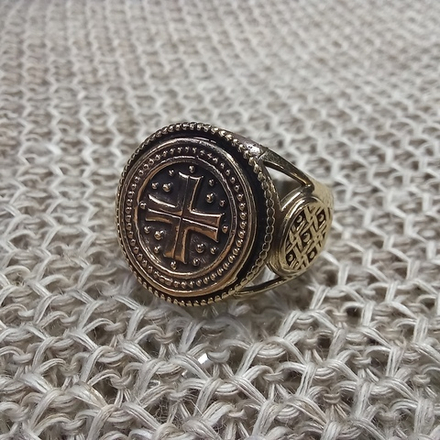 Кольцо. Греческий крест «Крест в круге»