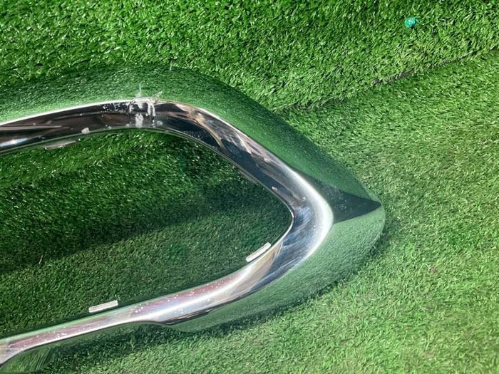 Молдинг переднего бампера Mercedes GLC X253 (2015-2019)