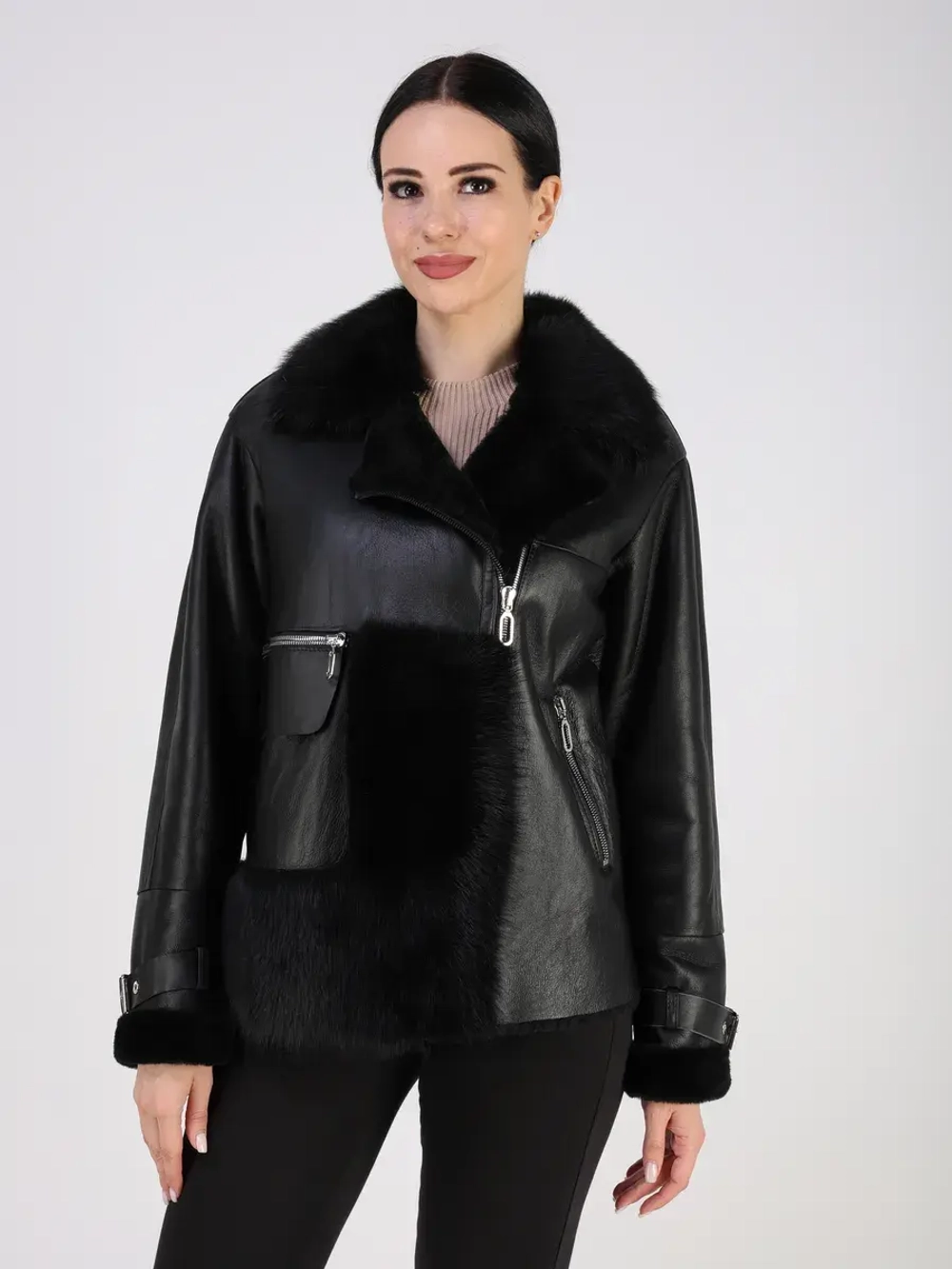 Дубленка зимняя натуральная короткая