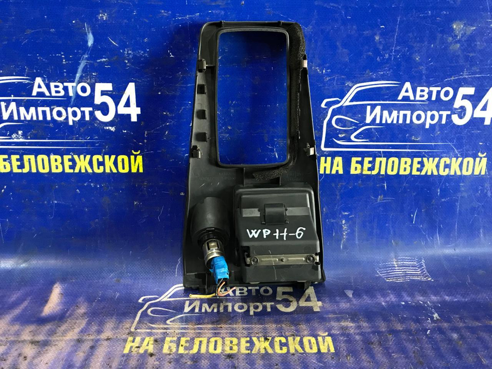 Пепельница NISSAN PRIMERA 1997