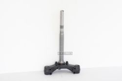 2DP-F3340-00. UNDER BRACKET COMP. Bottom Bridge . Fairing NMAX GPD150A, NMX, N-Max