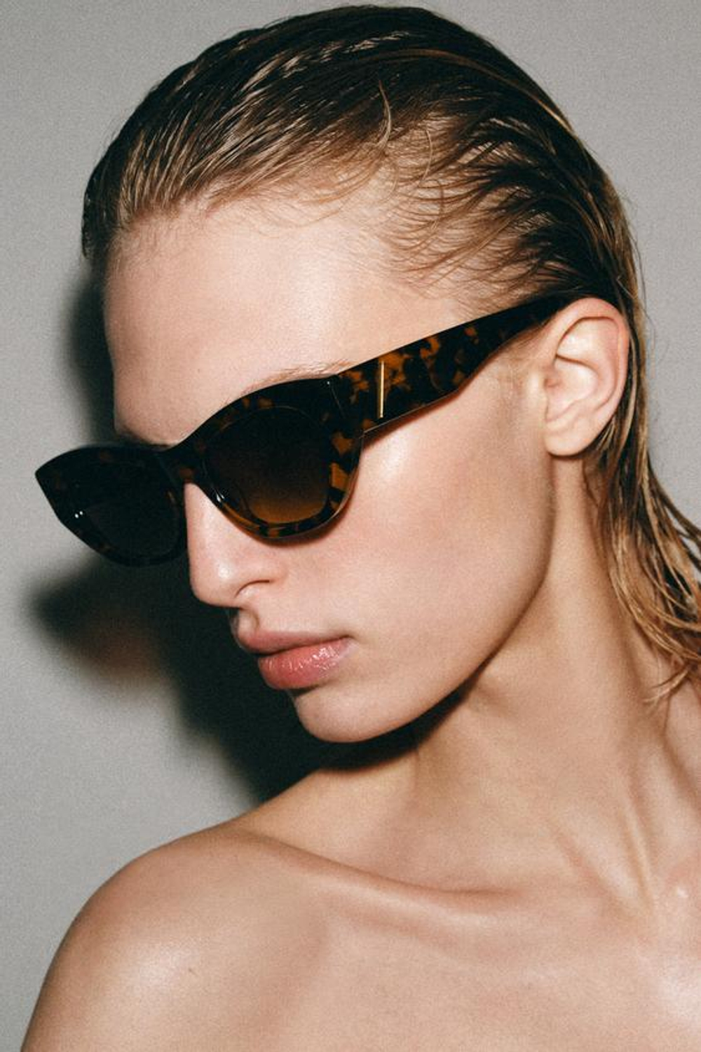 ZARA СОЛНЦЕЗАЩИТНЫЕ ОЧКИ «КОШАЧИЙ ГЛАЗ», КОРИЧНЕВЫЙ