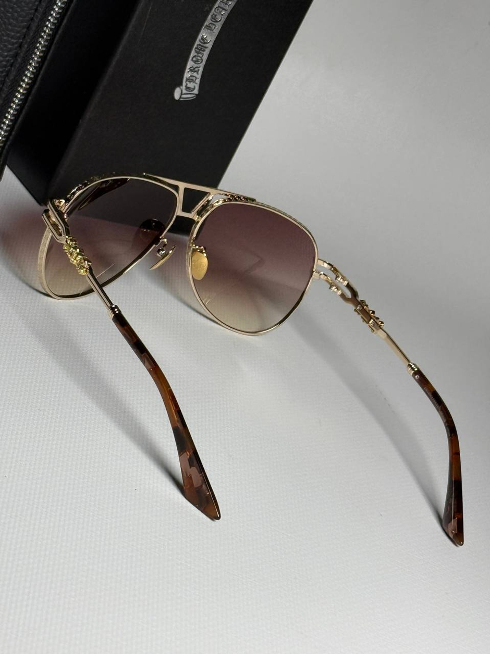 Солнцезащитные очки Chrome Hearts