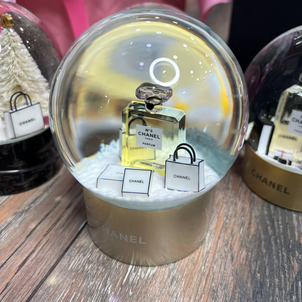 Шар CHANEL