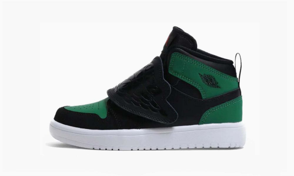 Sky Jordan 1 PS &quot;Pine Green Black&quot;