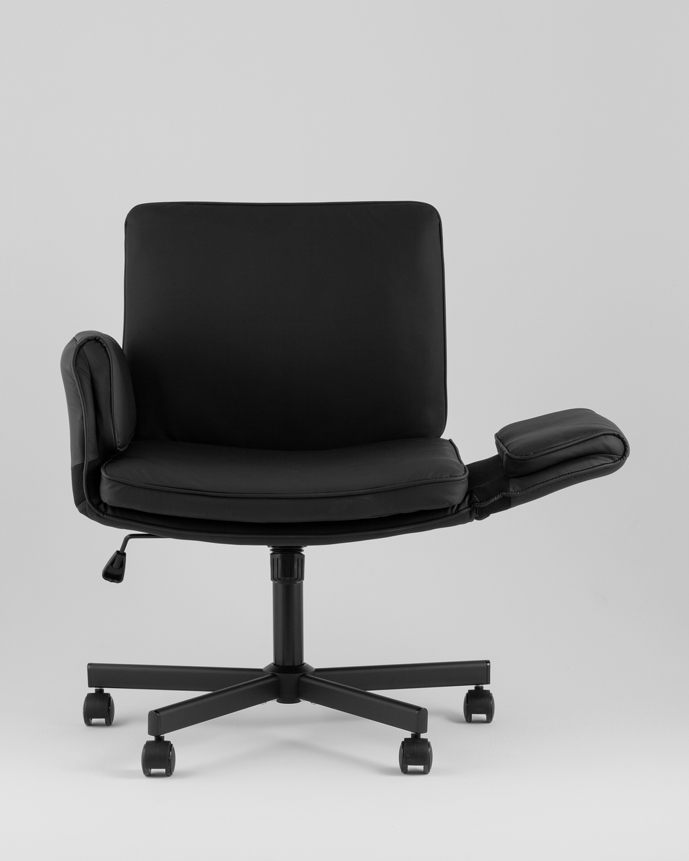 Кресло офисное TopChairs Foldo с откидными подлокотниками черное