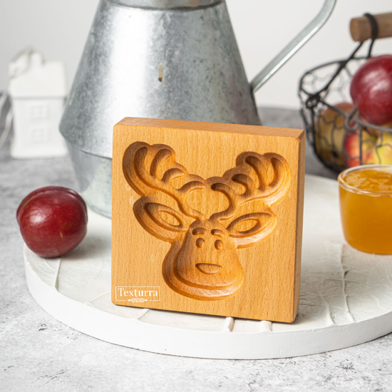 Пряничная форма олень