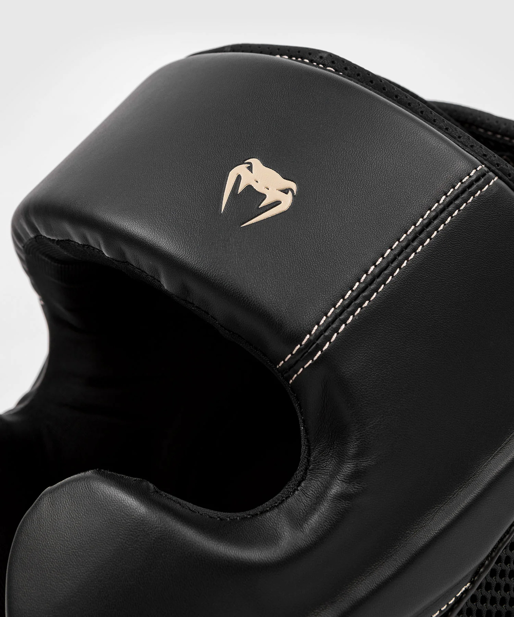 Шлем боксерский Venum Impact Evo Black/Beige