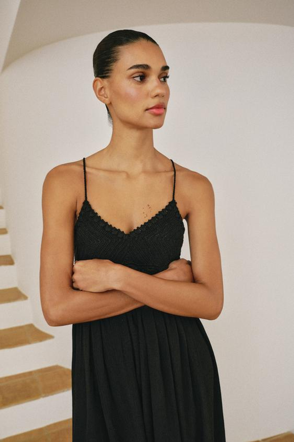 ZARA ДЛИННОЕ КОМБИНИРОВАННОЕ ПЛАТЬЕ, ЧЕРНЫЙ