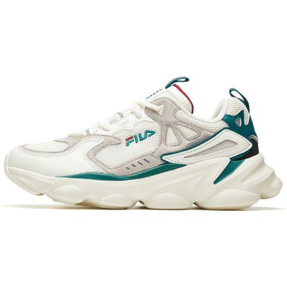 FILA Skipper