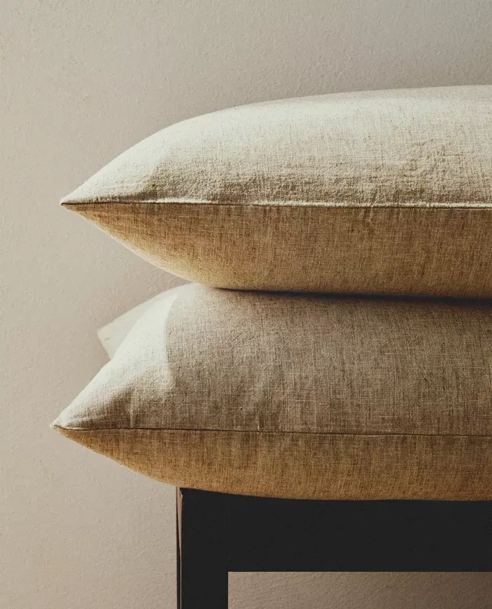 ZARA HOME ЛЬНЯНАЯ НАВОЛОЧКА, ОХРА