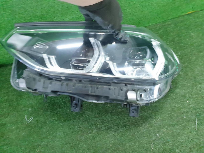 Фара левая BMW X3 G01 (2017-2021) Adaptive LED