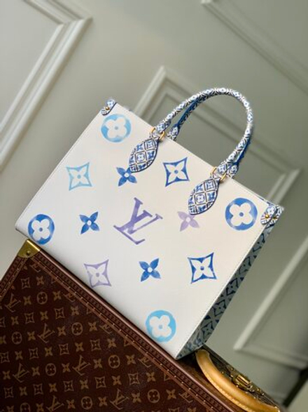 Louis Vuitton Onthego MM