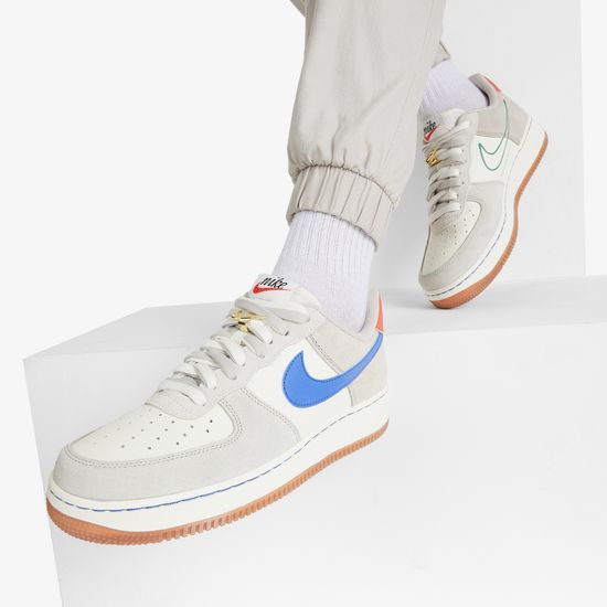 Кроссовки Nike Air Force 1 '07 SE