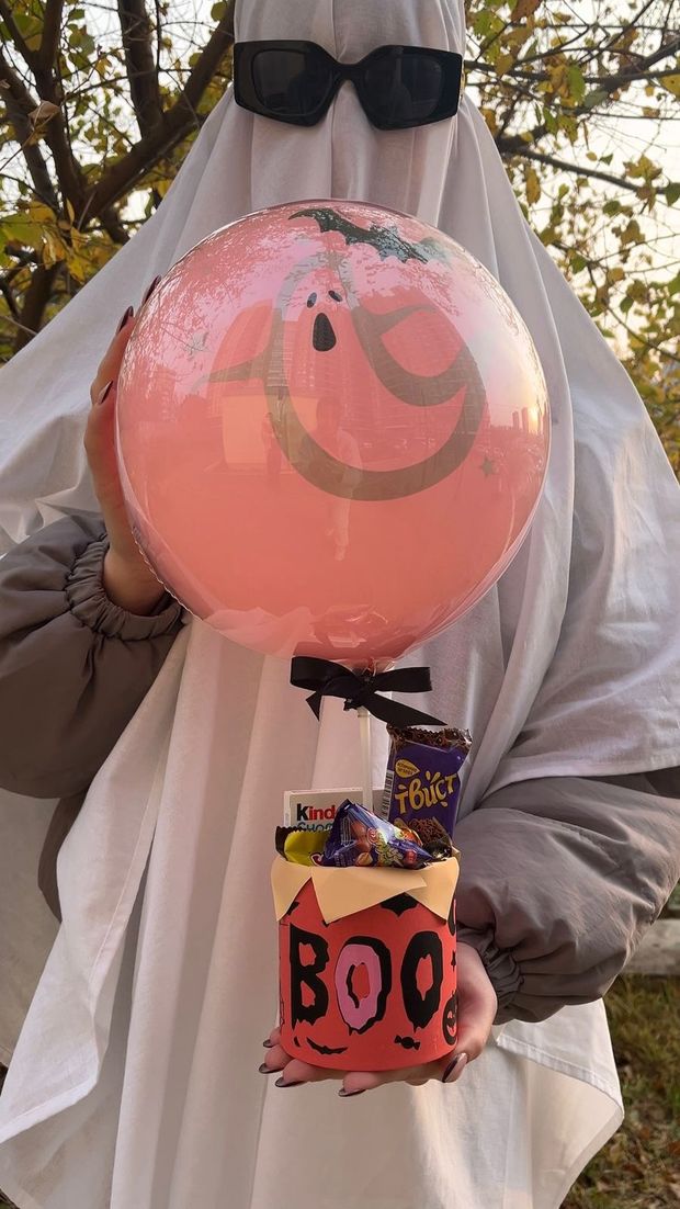 Подарочный бокс со сладостями на Хеллоуин №3