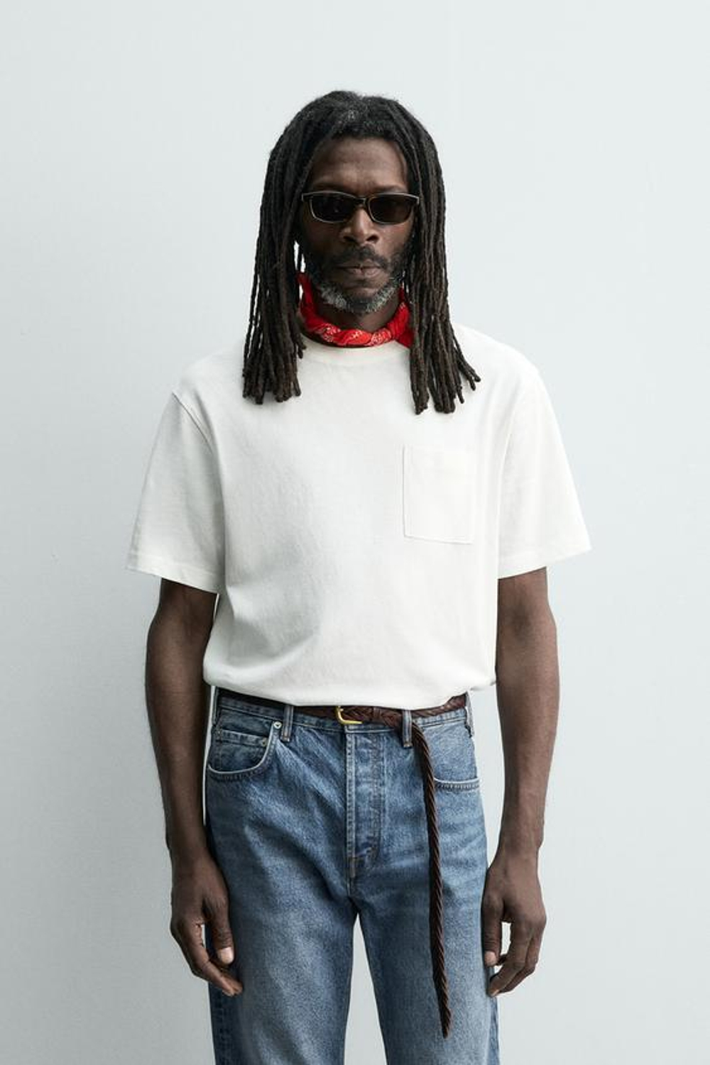 ZARA X AARON LEVINE ФУТБОЛКА С КАРМАНОМ, ЭКРЮ