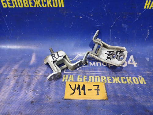 Петля двери задней левой NISSAN AD 1999-2008